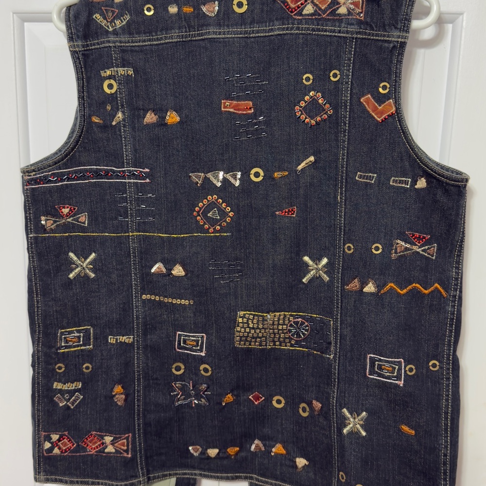 Chico’s Embroidered Denim Vest - Picture 5 of 9